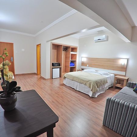פאסו פונדו Turis Hotel מראה חיצוני תמונה